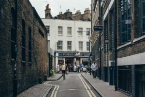 Global Textile Market Faces Raw Material Shortage